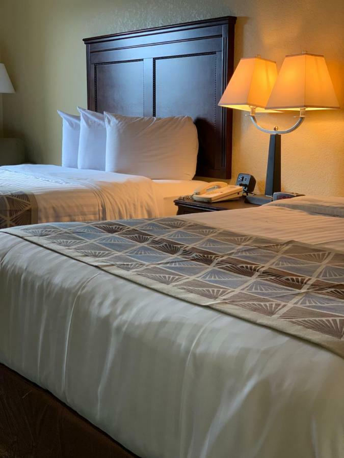 Ambassador Inn & Suites Tuscaloosa Εξωτερικό φωτογραφία